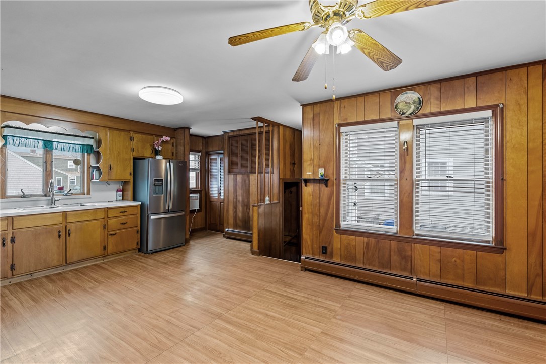 128 Warwick Road Pawtucket, RI 02861 - Photo 13 of 27