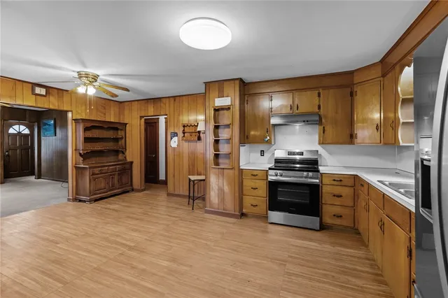 $315,000 | 128 Warwick Road, Pawtucket, RI 02861