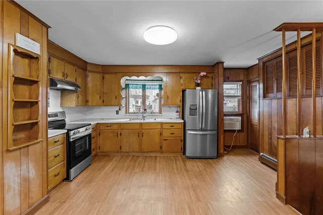 $315,000 | 128 Warwick Road, Pawtucket, RI 02861