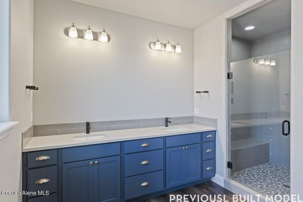 9086 California Street Rathdrum, ID 83858 - Photo 5 of 10 TB040207_010_Master_Bathroom