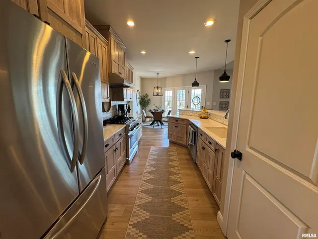 $899,500 | 3024 Wabash 12 Avenue, Mount Carmel, IL 62863