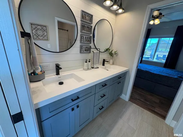 $899,500 | 3024 Wabash 12 Avenue, Mount Carmel, IL 62863