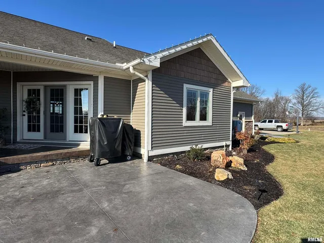 $899,500 | 3024 Wabash 12 Avenue, Mount Carmel, IL 62863