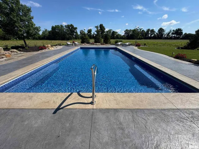 $899,500 | 3024 Wabash 12 Avenue, Mount Carmel, IL 62863