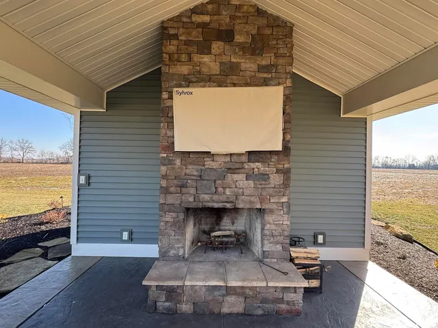 $899,500 | 3024 Wabash 12 Avenue, Mount Carmel, IL 62863