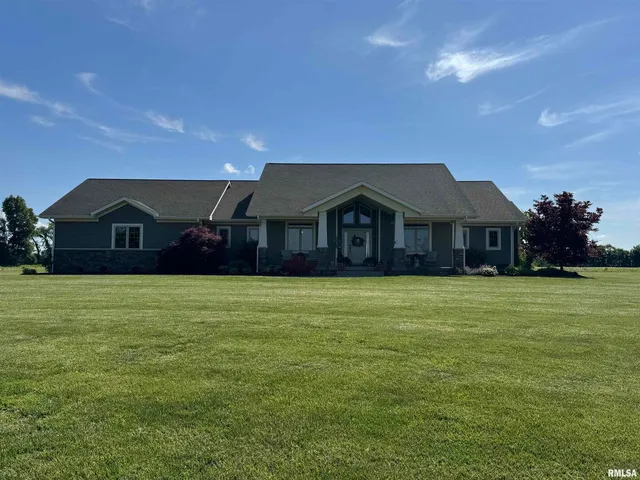 $899,500 | 3024 Wabash 12 Avenue, Mount Carmel, IL 62863