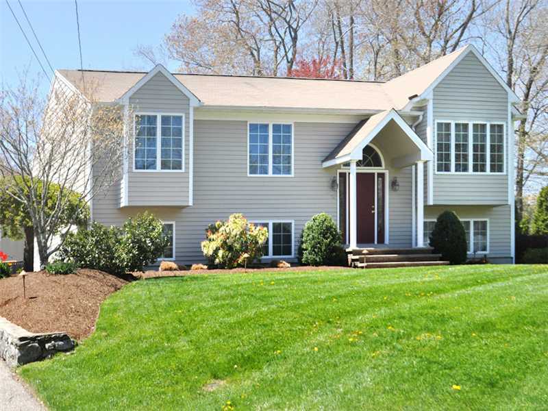 70 Tomahawk Trail Cranston, RI 02921 - Photo 1 of 25 Exterior Front.