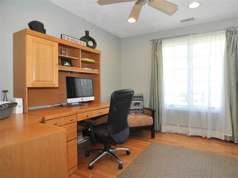 70 Tomahawk Trail Cranston, RI 02921 - Photo 21 of 25 Bedroom.