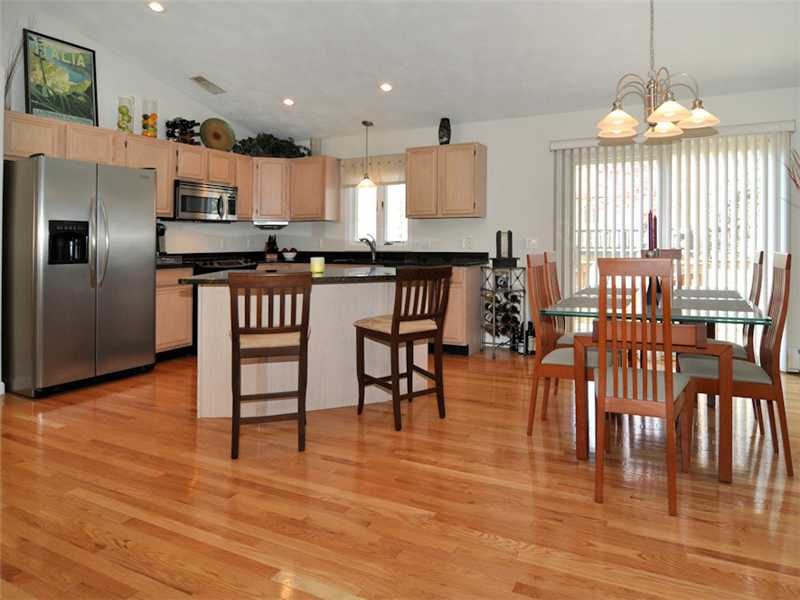 70 Tomahawk Trail Cranston, RI 02921 - Photo 10 of 25 Kitchen.