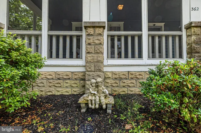 $299,900 | 362 South 3rd Street, Hammonton, NJ 08037