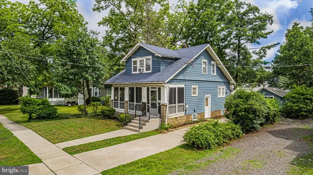 $299,900 | 362 South 3rd Street, Hammonton, NJ 08037
