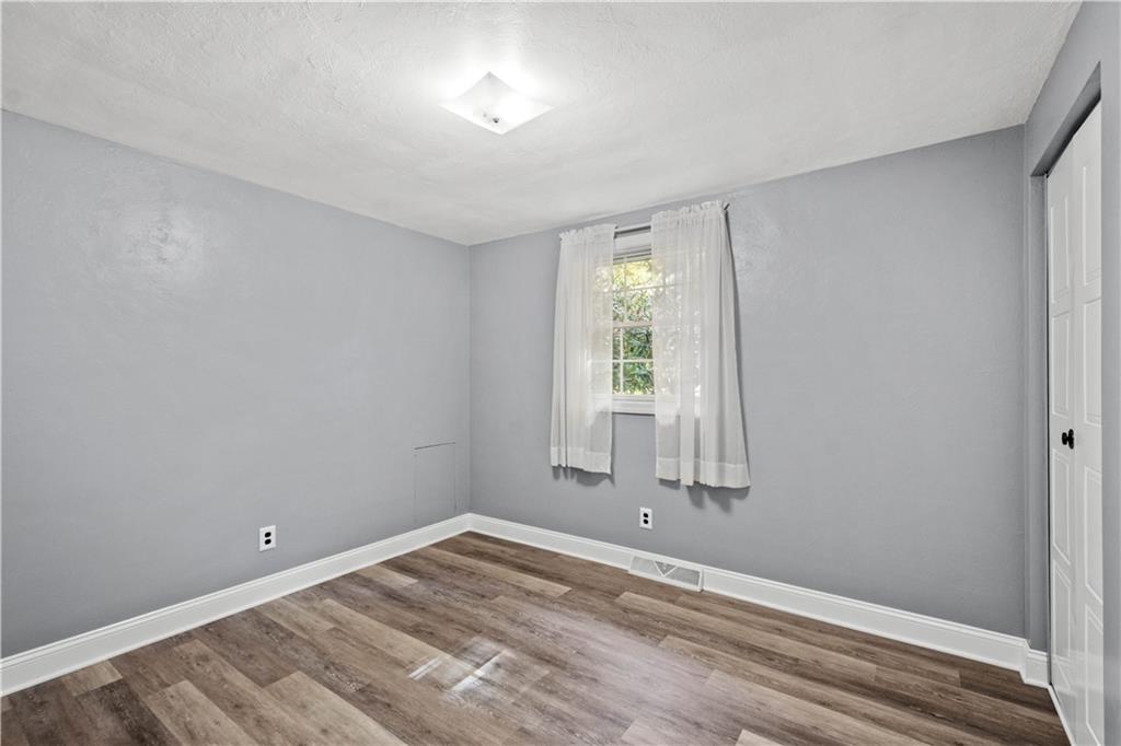 4556 Battle Ridge Road Oakdale, PA 15071 - Photo 21 of 46 Gallery Image 21