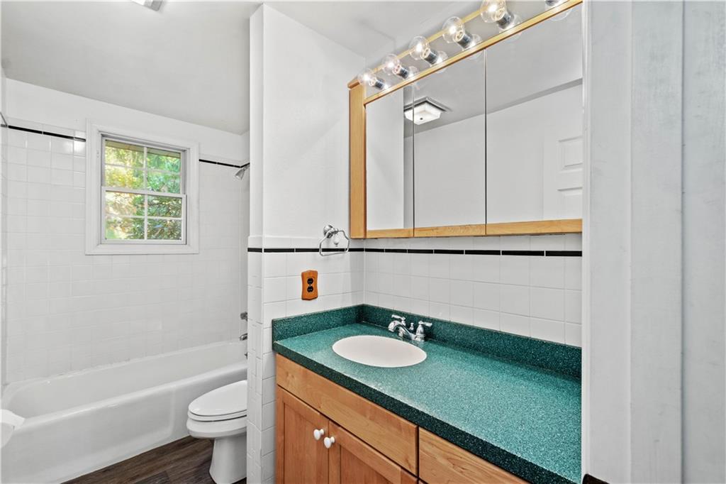 4556 Battle Ridge Road Oakdale, PA 15071 - Photo 23 of 46 Gallery Image 23