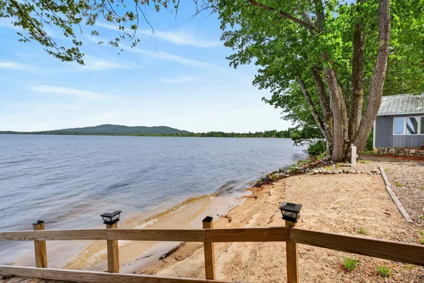 $1,550,000 | 44 Ossipee Lake Drive, Ossipee, NH 03814