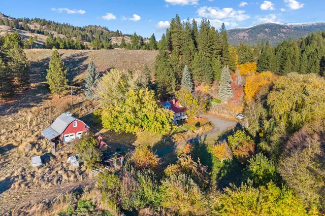 $575,000 | 2555 Pleasant Valley Road, Rice, WA 99167