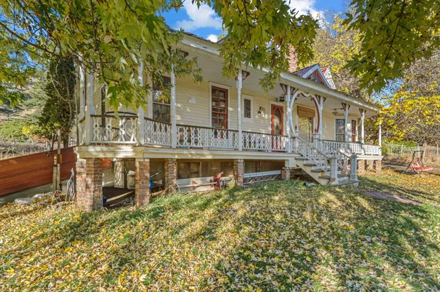 $575,000 | 2555 Pleasant Valley Road, Rice, WA 99167