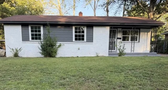 a house that has a backyard