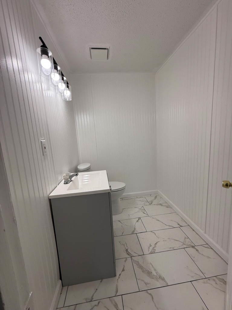 1232 South White Station Road Memphis, TN 38117 - Photo 18 of 21 a view of utility room