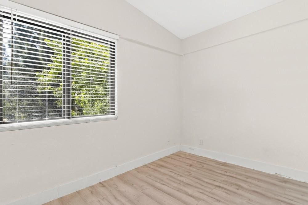 3039 Avenue J, Unit 6 Riviera Beach, FL 33404 - Photo 13 of 21 Photo 13