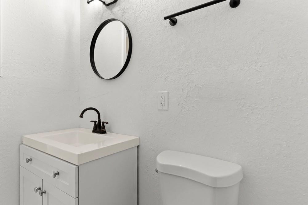 3039 Avenue J, Unit 6 Riviera Beach, FL 33404 - Photo 16 of 21 Photo 16