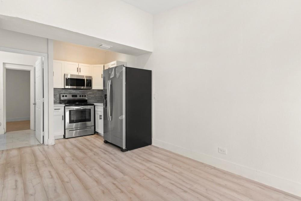 3039 Avenue J, Unit 6 Riviera Beach, FL 33404 - Photo 5 of 21 Photo 5