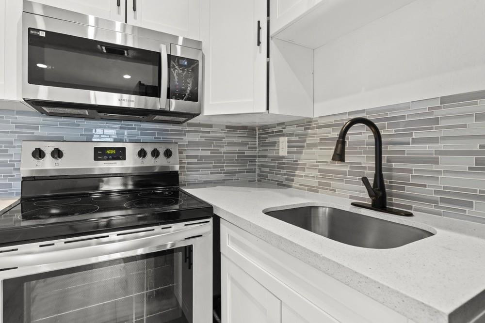 3039 Avenue J, Unit 6 Riviera Beach, FL 33404 - Photo 8 of 21 Photo 8