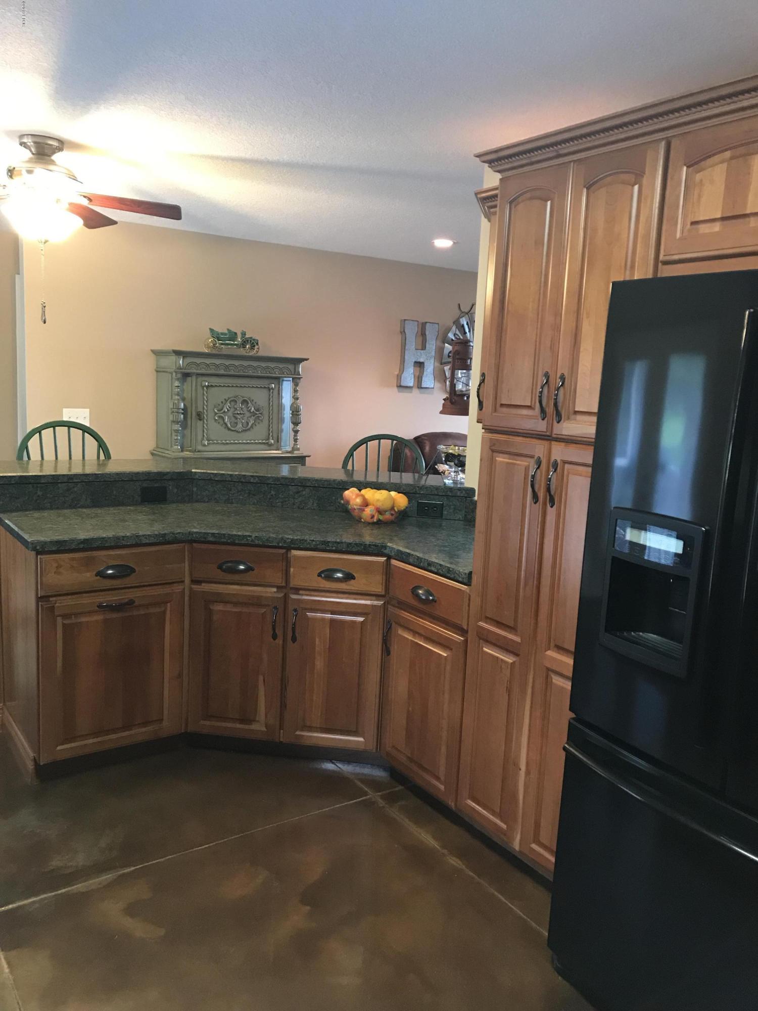 3970 Macedonia Church Road Metropolis, IL 62960 - Photo 12 of 30