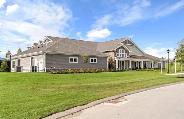 $579,999 | 5 Peters Farm Way, Unit 305, Westborough, MA 01581