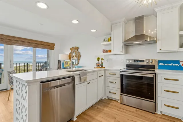 $779,000 | 382 South Fletcher Avenue, Unit 101, Fernandina Beach, FL 32034