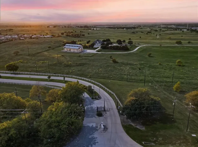 $339,900 | 107 Watering Hole, Newark, TX 76071