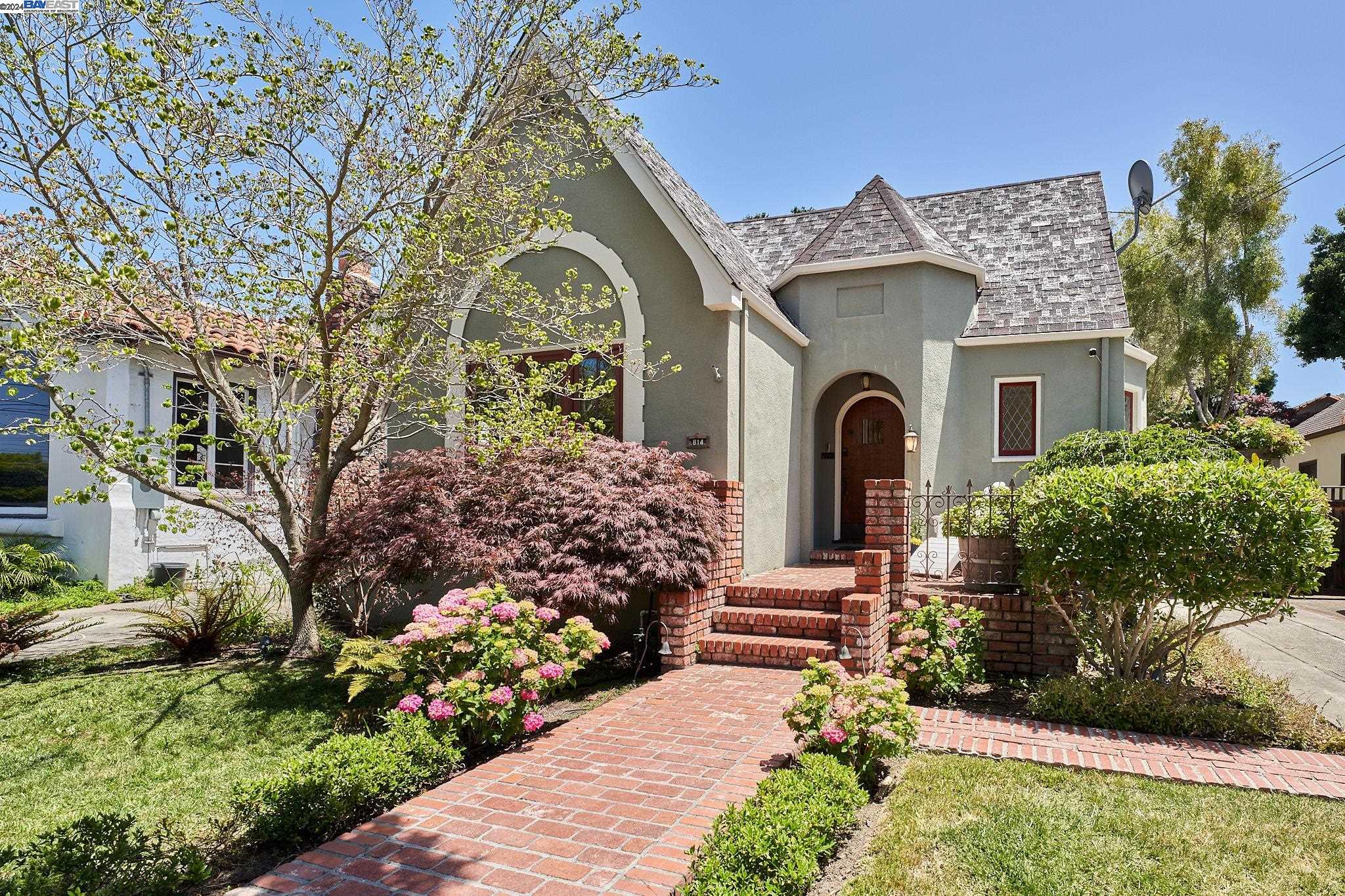814 Arbor Drive San Leandro, CA 94577 - Photo 1 of 1 a front view of a house with a garden