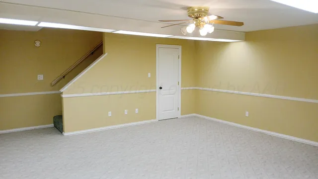 $399,999 | 301 Robin Road, Dumas, TX 79029