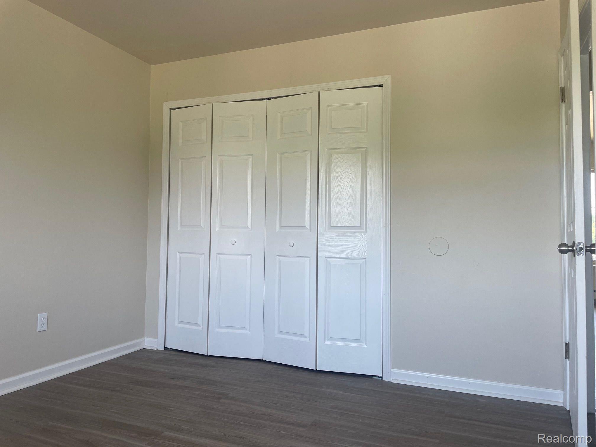 19220 Wick Road, Unit 224 Allen Park, MI 48101 - Photo 12 of 18 Gallery Image 12