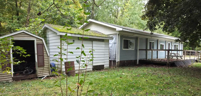 $79,900 | 1060 Carmen Drive, Weidman, MI 48893