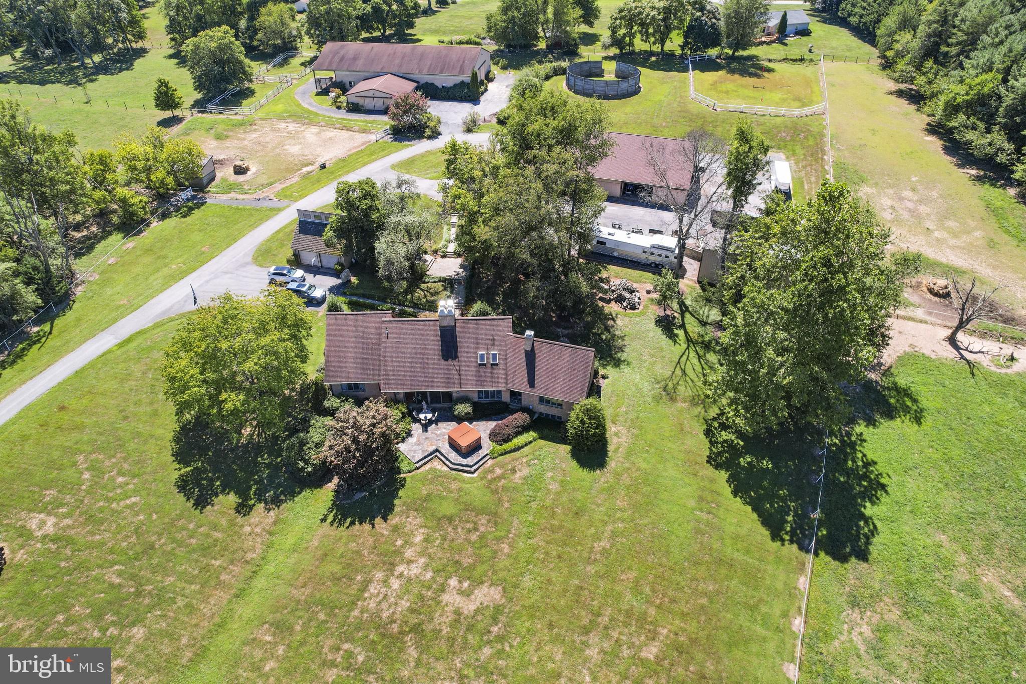 22520 West Harris Road Barnesville, MD 20838 - Photo 4 of 62