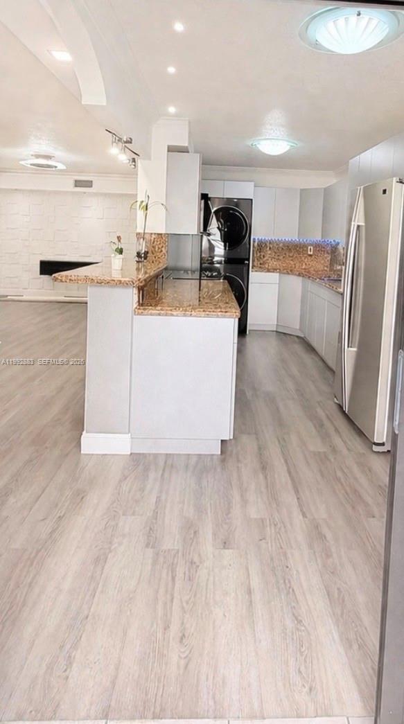 5800 Southwest 127th Avenue, Unit 2120 Miami, FL 33183 - Photo 13 of 53 Completely Updated Kitchen