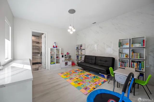 $3,699,000 | 37 Big Rock Road, Orinda, CA 94563