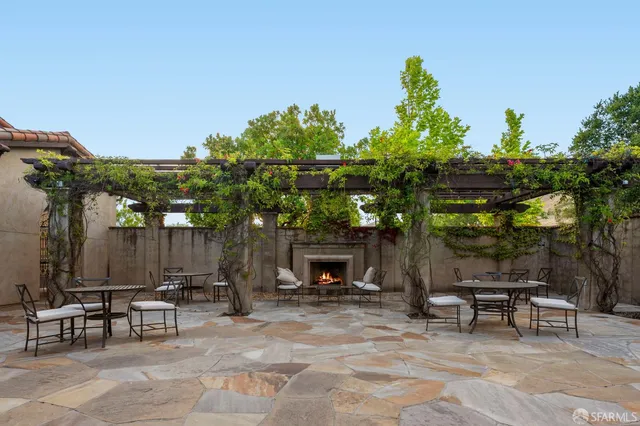 $3,699,000 | 37 Big Rock Road, Orinda, CA 94563