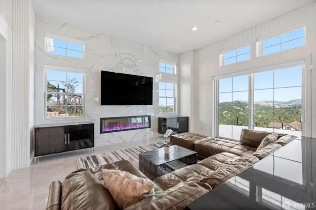 $3,699,000 | 37 Big Rock Road, Orinda, CA 94563