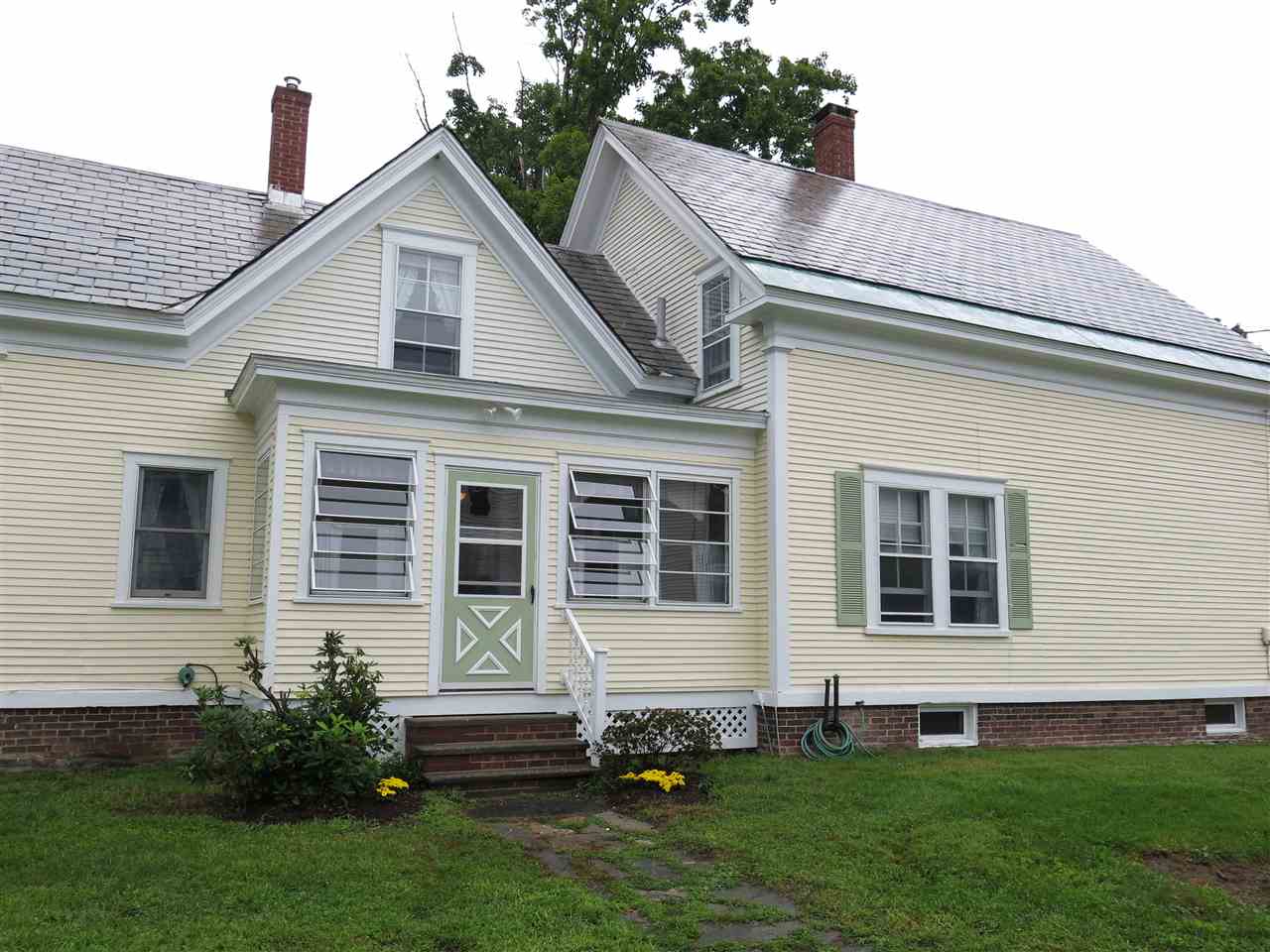 67 Main Street Chester, VT 05143 - Photo 6 of 32