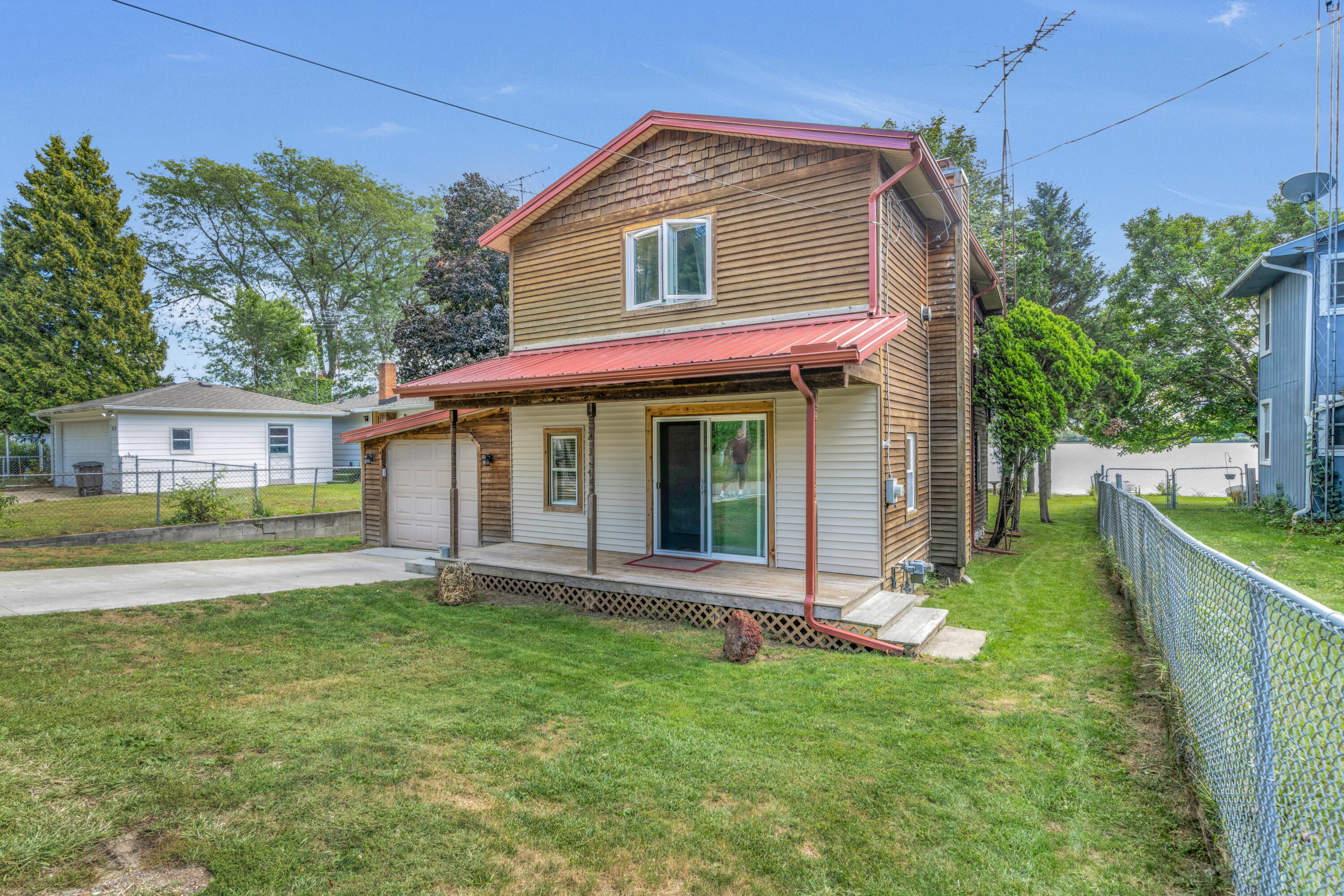 234 Brills Lake Road Jackson, MI 49201 - Photo 2 of 32 2