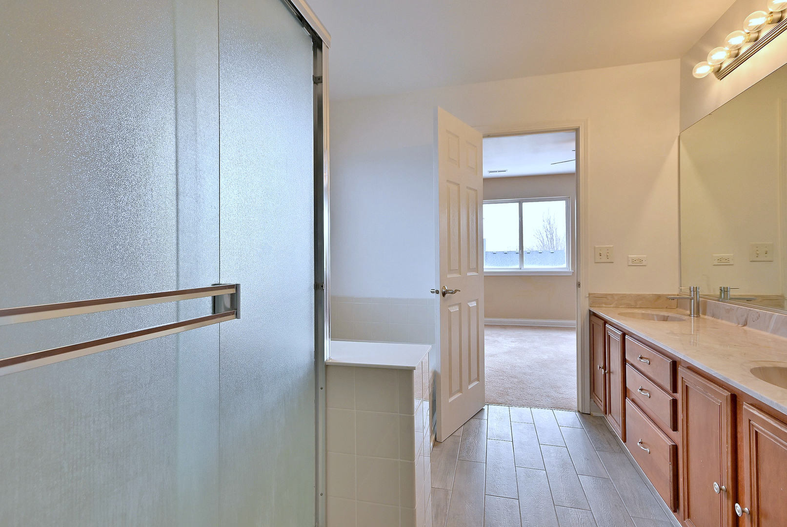 233 Pawtucket Avenue Elgin, IL 60124 - Photo 29 of 49 a view of a kitchen from the hallway