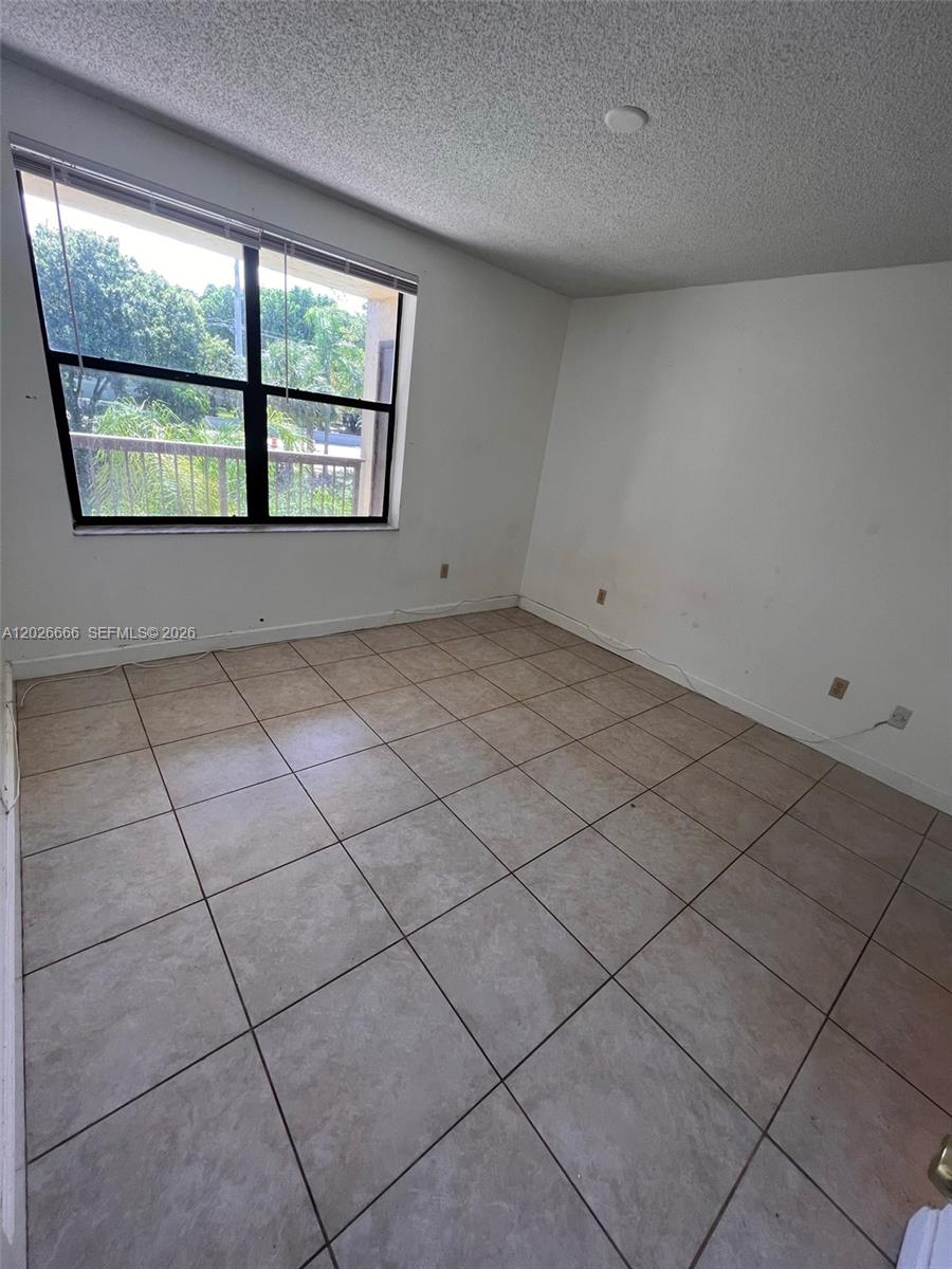 4581 West McNab Road, Unit 20 Pompano Beach, FL 33069 - Photo 21 of 30