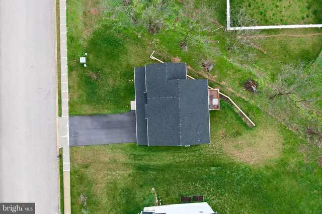 $385,000 | 160 Payne Drive, Mount Wolf, PA 17347