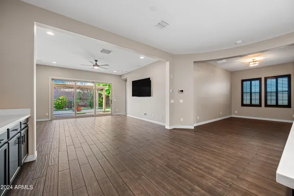 $3,500 | 3258 East Tina Drive, Phoenix, AZ 85050