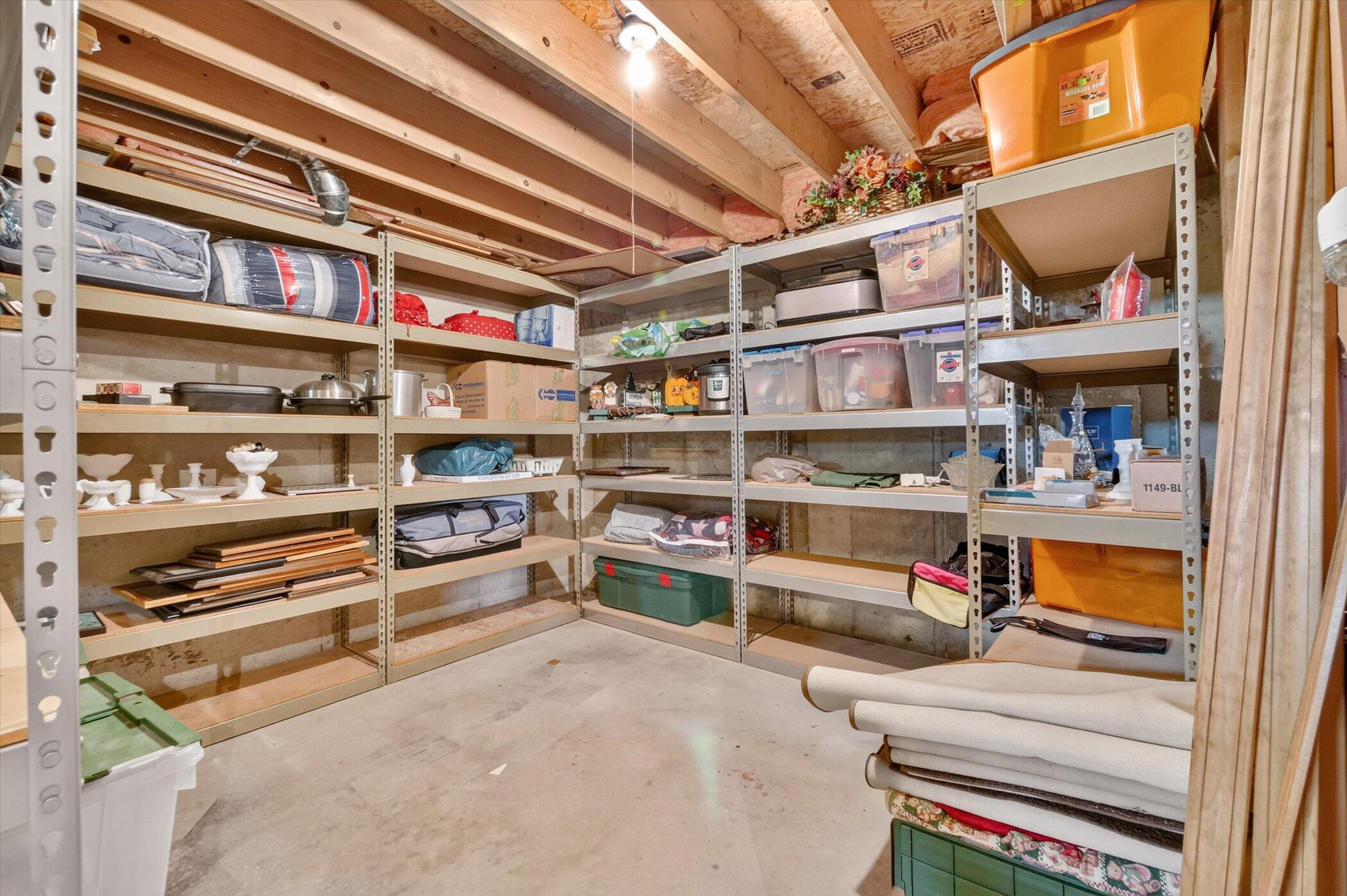 22175 Pratt Road Armada, MI 48005 - Photo 53 of 83 51-22175-Pratt-Rd-WindowStill-Photograph