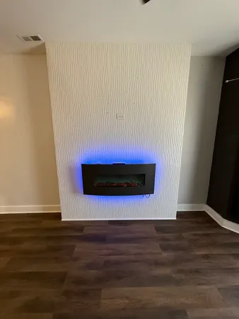 $2,000 | 6833 South Calumet Avenue, Unit 2, Chicago, IL 60637