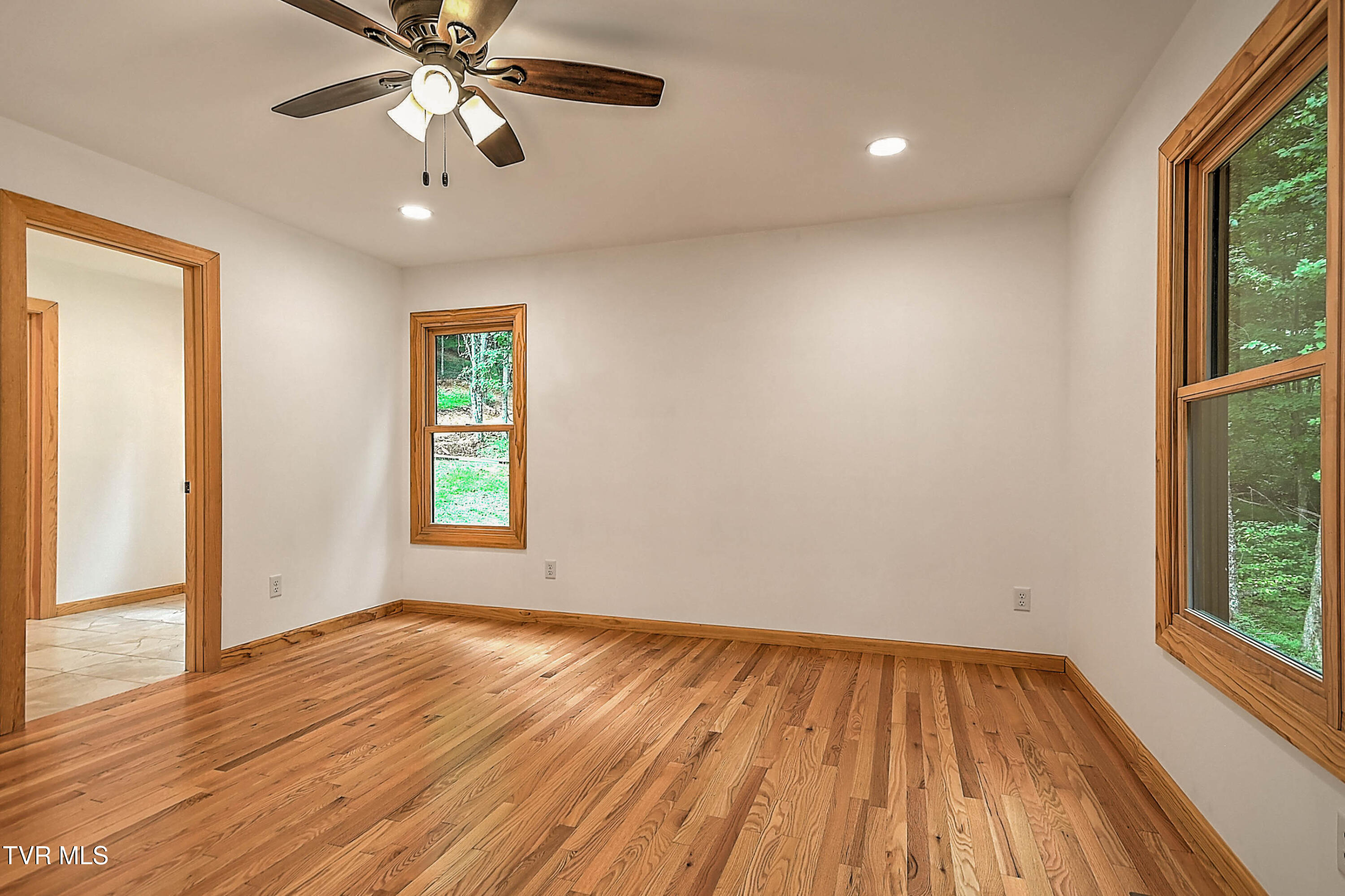 512 Norris Road Butler, TN 37640 - Photo 17 of 41 512 Norris DST-17