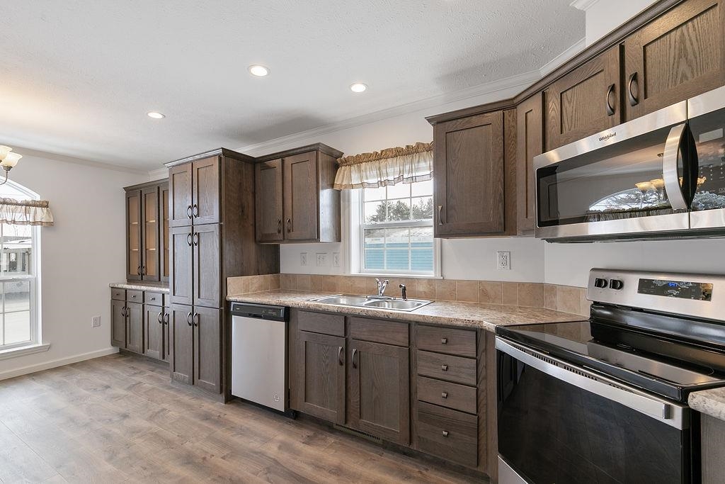 39 Hagop Road Salem, NH 03079 - Photo 18 of 34 Gallery Image 18