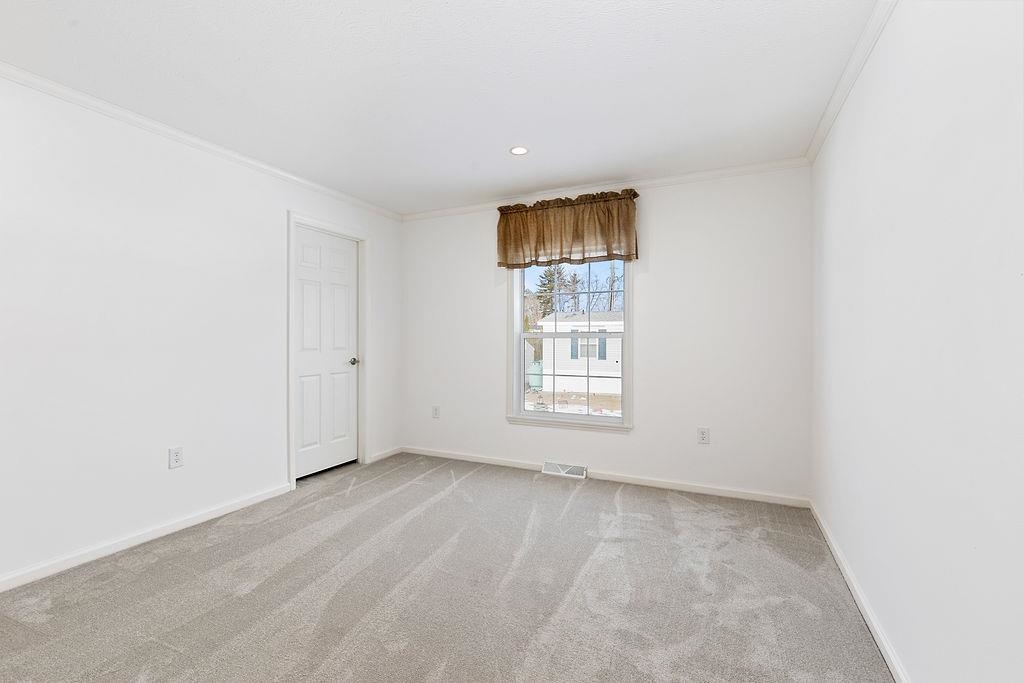 39 Hagop Road Salem, NH 03079 - Photo 26 of 34 Gallery Image 26